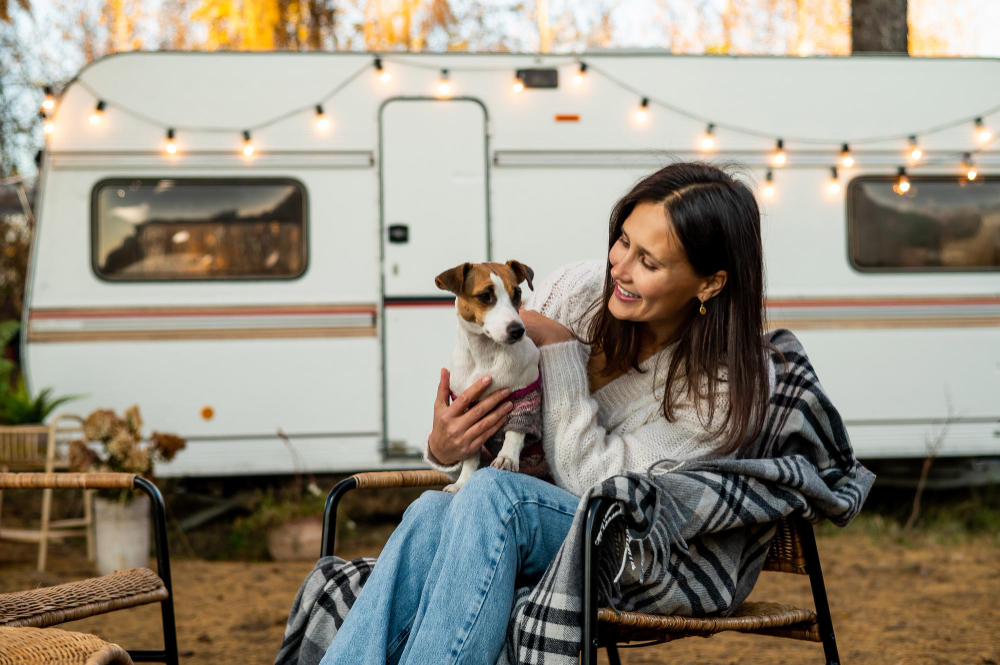 Navigating RV Park Pet Etiquette